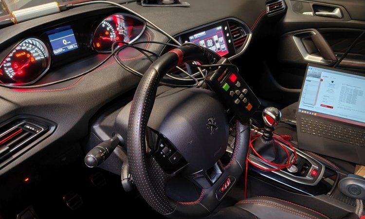 Augmenter la puissance moteur d'une Peugeot 308 GTI à Lyon